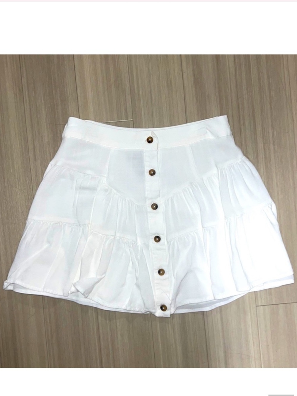 Forever 21 White Tiered Button-Front Mini Skirt